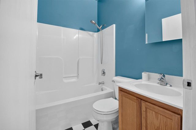 979 Rhyners LANE, Twin Lakes, WI 53181