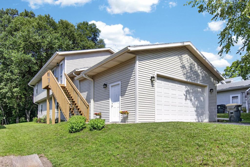 979 Rhyners LANE, Twin Lakes, WI 53181