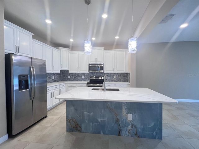 15150 EVERGREEN OAK LOOP, Winter Garden, FL 34787