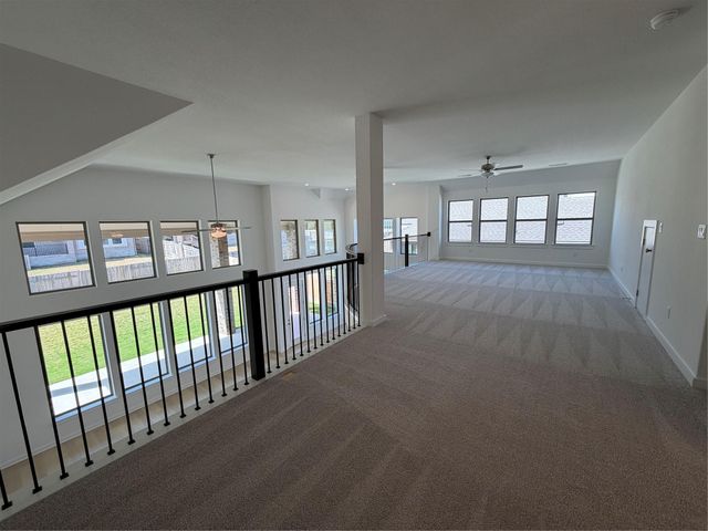 101 Gibbs DR, Liberty Hill, TX 78642