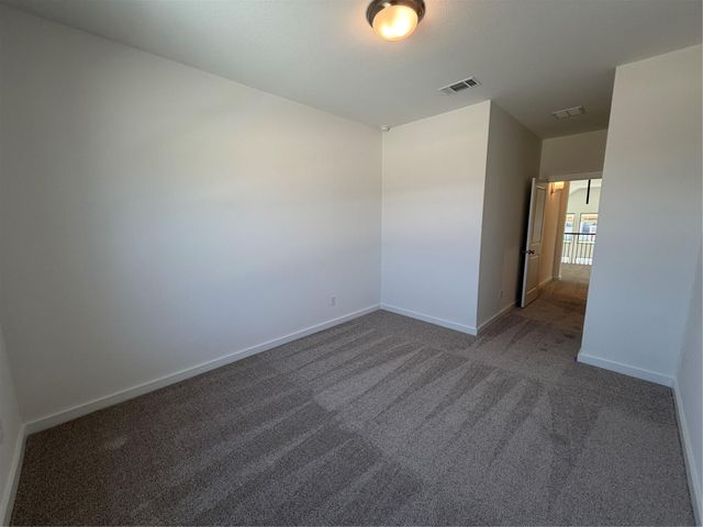 101 Gibbs DR, Liberty Hill, TX 78642