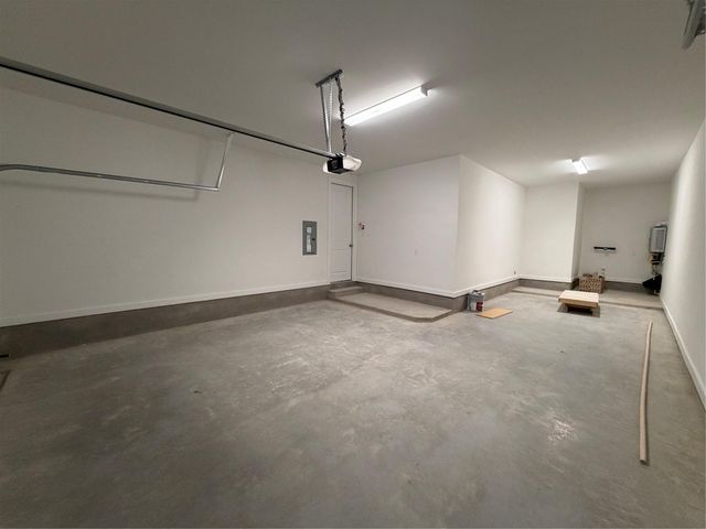 101 Gibbs DR, Liberty Hill, TX 78642