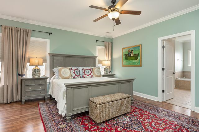 818 Lynnstone Drive, Chattanooga, TN 37405