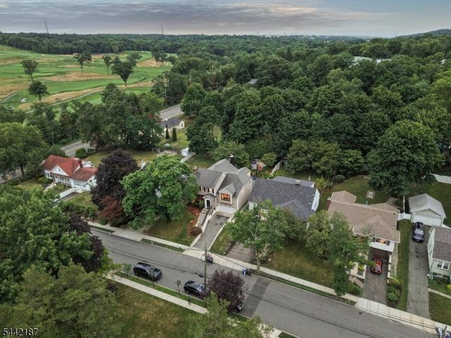 10 Fairway Ave, West Orange Twp., NJ 07052