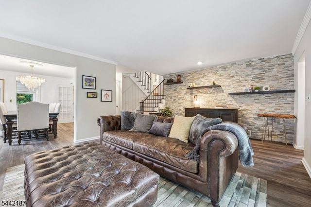 10 Fairway Ave, West Orange Twp., NJ 07052
