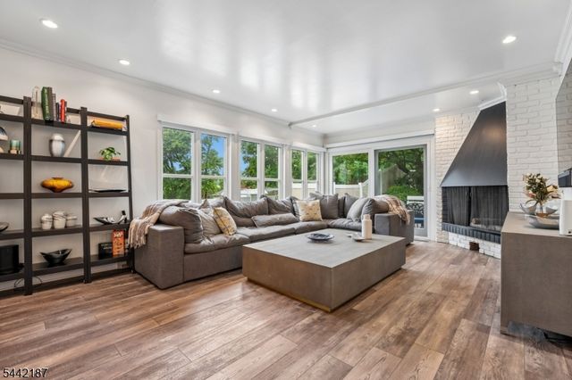 10 Fairway Ave, West Orange Twp., NJ 07052