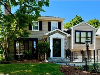 10 Fairway Ave, West Orange Twp., NJ 07052