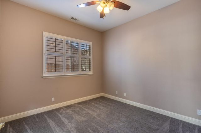 1153 E Milgeo, Ripon, CA 95366