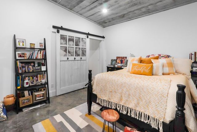 5795 Iron Mountain Road, Mountain View, AR 72560