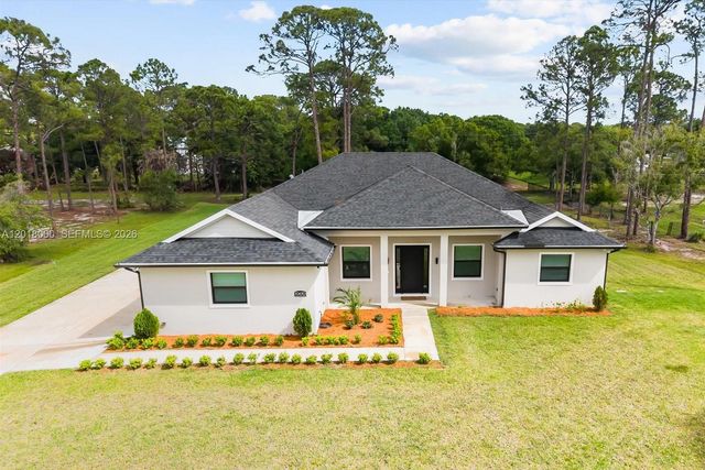 10630 Sugar Pine Drive, Fort Pierce, FL 34945