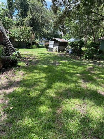 19063 N Us 441, Reddick, FL 32686