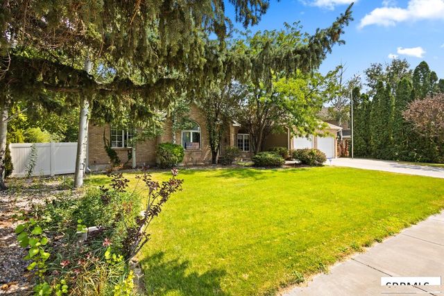 2899 Glenwood Drive, Idaho Falls, ID 83404