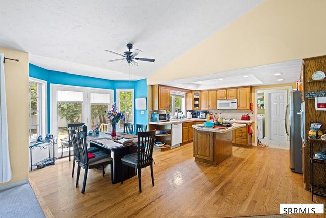 2899 Glenwood Drive, Idaho Falls, ID 83404