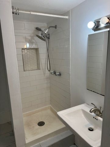 58 Taft Avenue GE, Providence, RI 02906