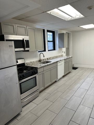 58 Taft Avenue GE, Providence, RI 02906