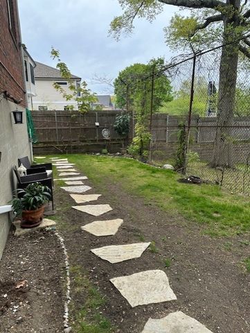 58 Taft Avenue GE, Providence, RI 02906
