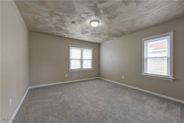 1332 W 18th Street, Lorain, OH 44052