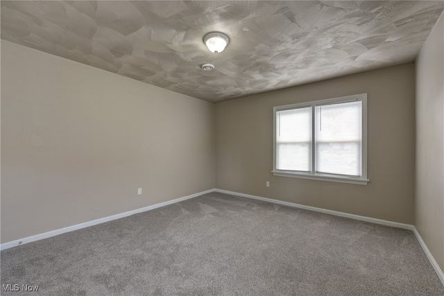 1332 W 18th Street, Lorain, OH 44052