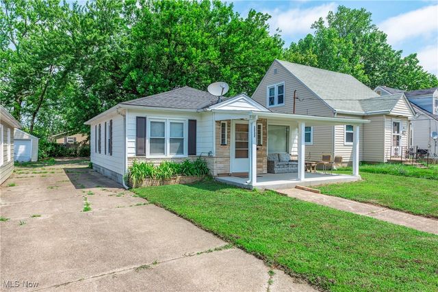 1332 W 18th Street, Lorain, OH 44052