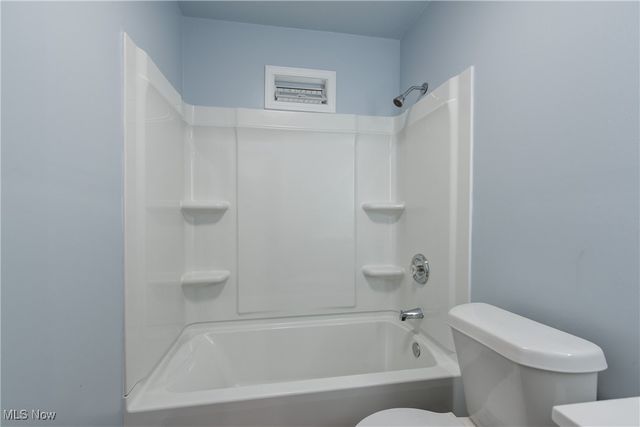 1332 W 18th Street, Lorain, OH 44052