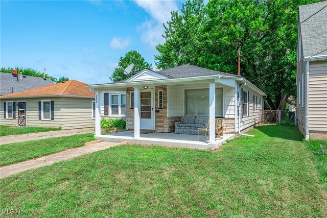 1332 W 18th Street, Lorain, OH 44052