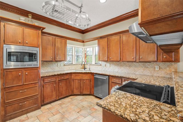 8412 Hidden Trail Lane, Spring, TX 77379