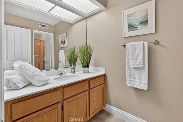 38 CAMERAY HEIGHTS, Laguna Niguel, CA 92677