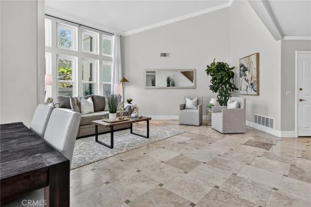 38 CAMERAY HEIGHTS, Laguna Niguel, CA 92677