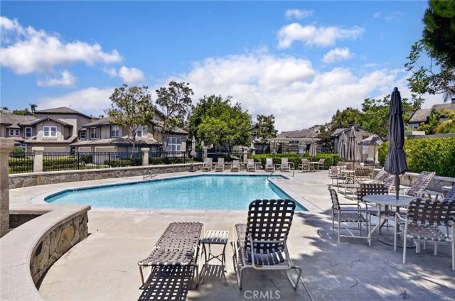 38 CAMERAY HEIGHTS, Laguna Niguel, CA 92677