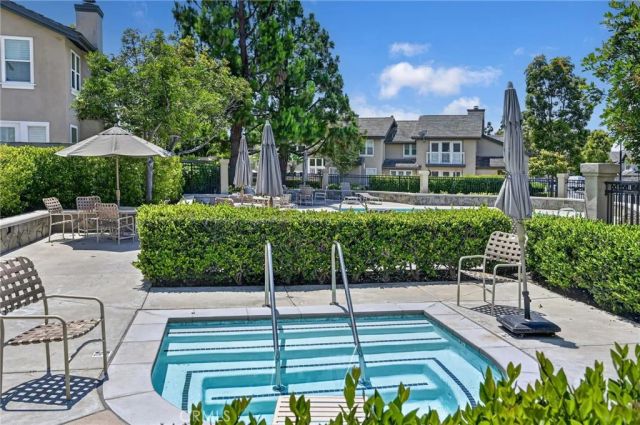 38 CAMERAY HEIGHTS, Laguna Niguel, CA 92677