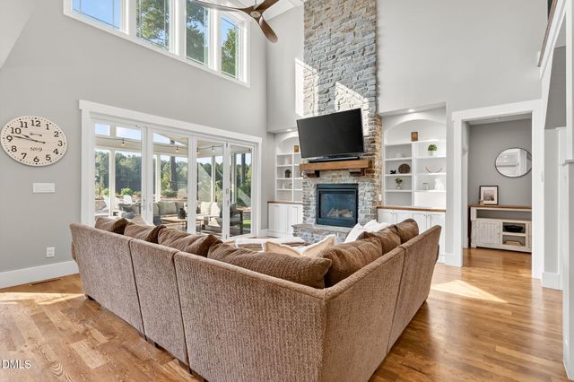 811 Golfers View, Pittsboro, NC 27312