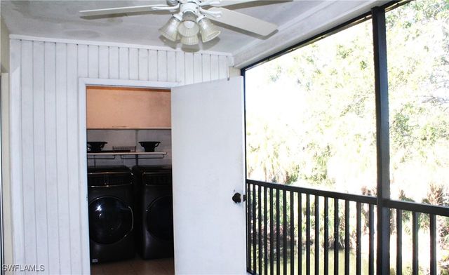 741 Palm View DR E3, Naples, FL 34110