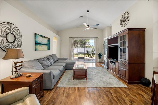 31113 STONE ARCH AVENUE, Wesley Chapel, FL 33545