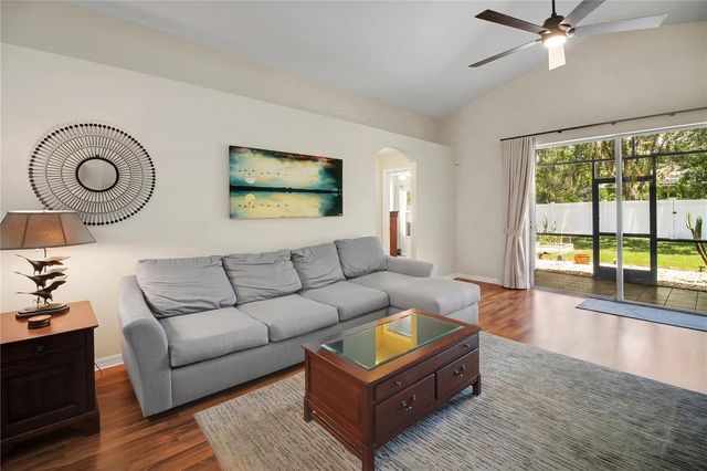 31113 STONE ARCH AVENUE, Wesley Chapel, FL 33545