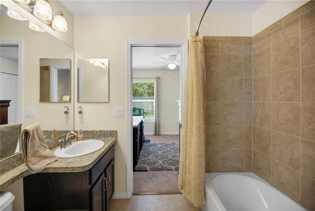 31113 STONE ARCH AVENUE, Wesley Chapel, FL 33545