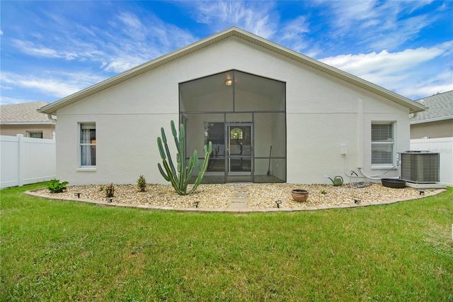 31113 STONE ARCH AVENUE, Wesley Chapel, FL 33545