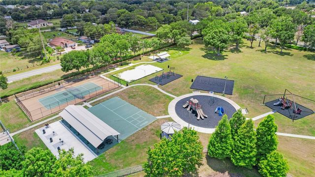 31113 STONE ARCH AVENUE, Wesley Chapel, FL 33545