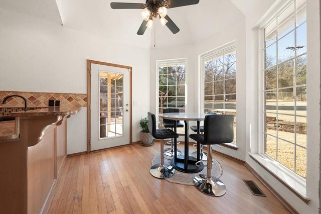 4001 Berkshire Drive, Edmond, OK 73034