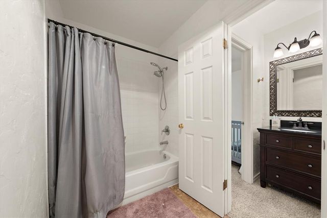 4001 Berkshire Drive, Edmond, OK 73034