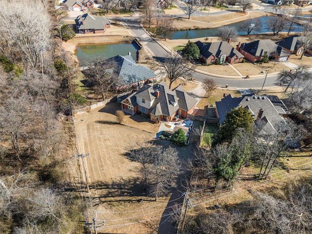 4001 Berkshire Drive, Edmond, OK 73034