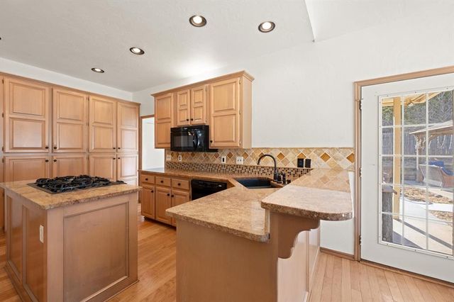 4001 Berkshire Drive, Edmond, OK 73034