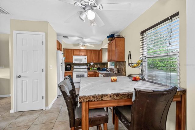 2316 POWELL CIRCLE, Sarasota, FL 34234