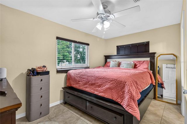 2316 POWELL CIRCLE, Sarasota, FL 34234