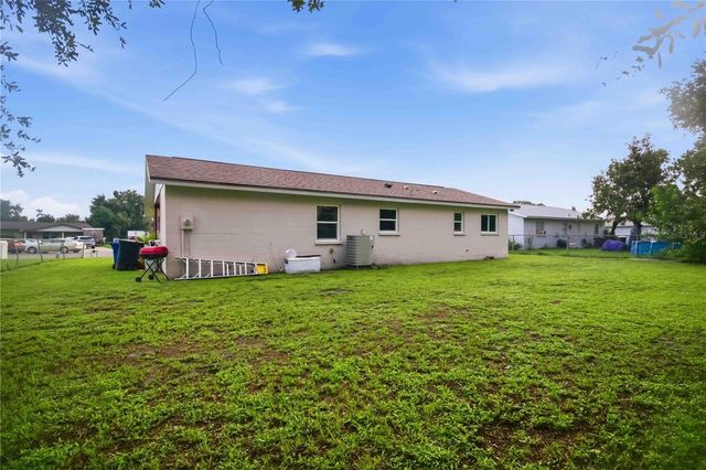 2316 POWELL CIRCLE, Sarasota, FL 34234