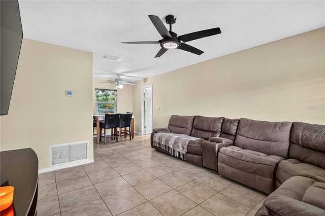 2316 POWELL CIRCLE, Sarasota, FL 34234