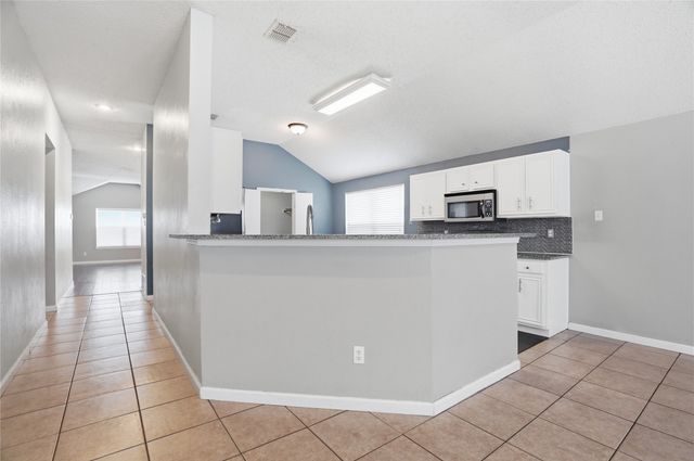 10809 Deer Trail, Fort Worth, TX 76140