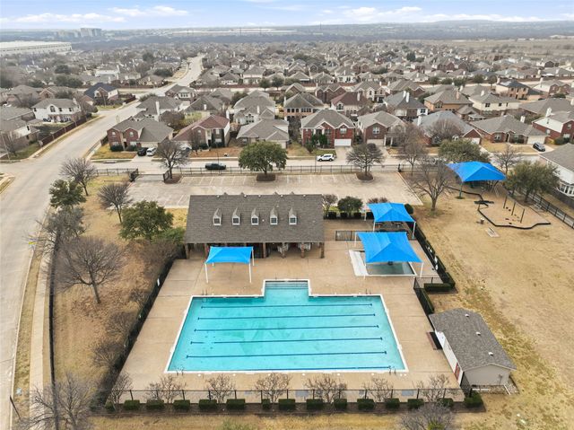 10809 Deer Trail, Fort Worth, TX 76140