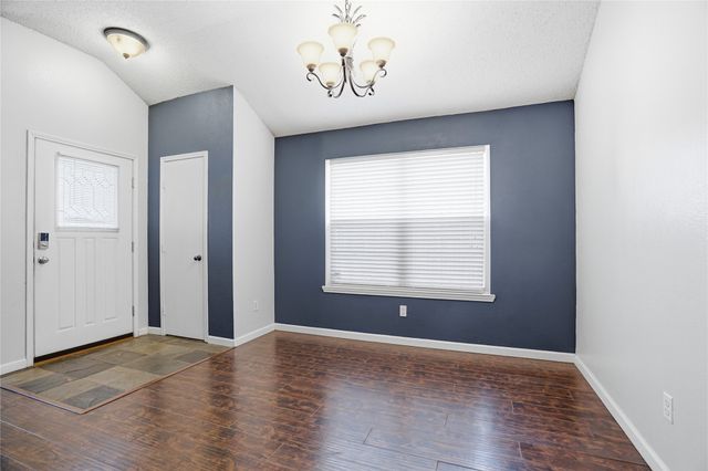 10809 Deer Trail, Fort Worth, TX 76140