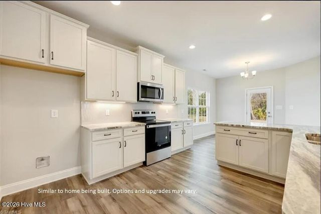 2500 Plover Way, New Bern, NC 28562