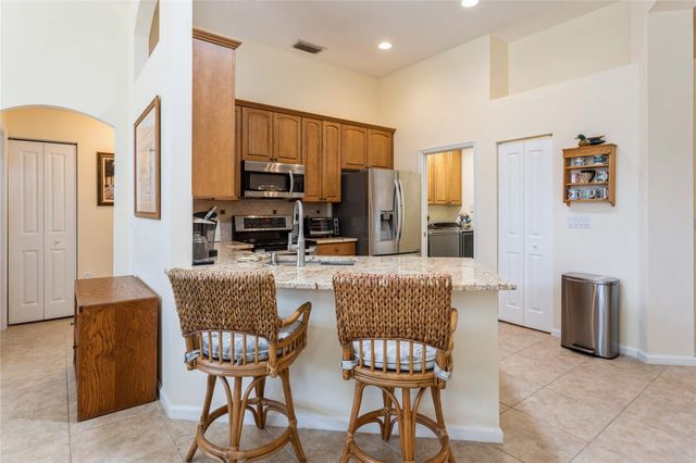 8121 SW Yachtsmans Dr, Stuart, FL 34997